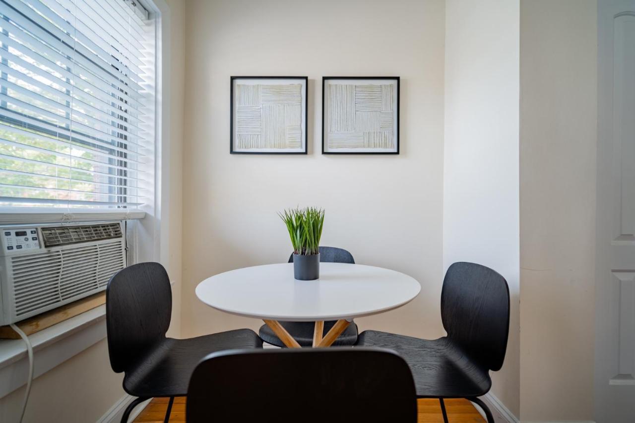 3-Bedroom Gem Apt With In-Unit Laundry - Lawndale 1 & 2 Rep ชิคาโก ภายนอก รูปภาพ