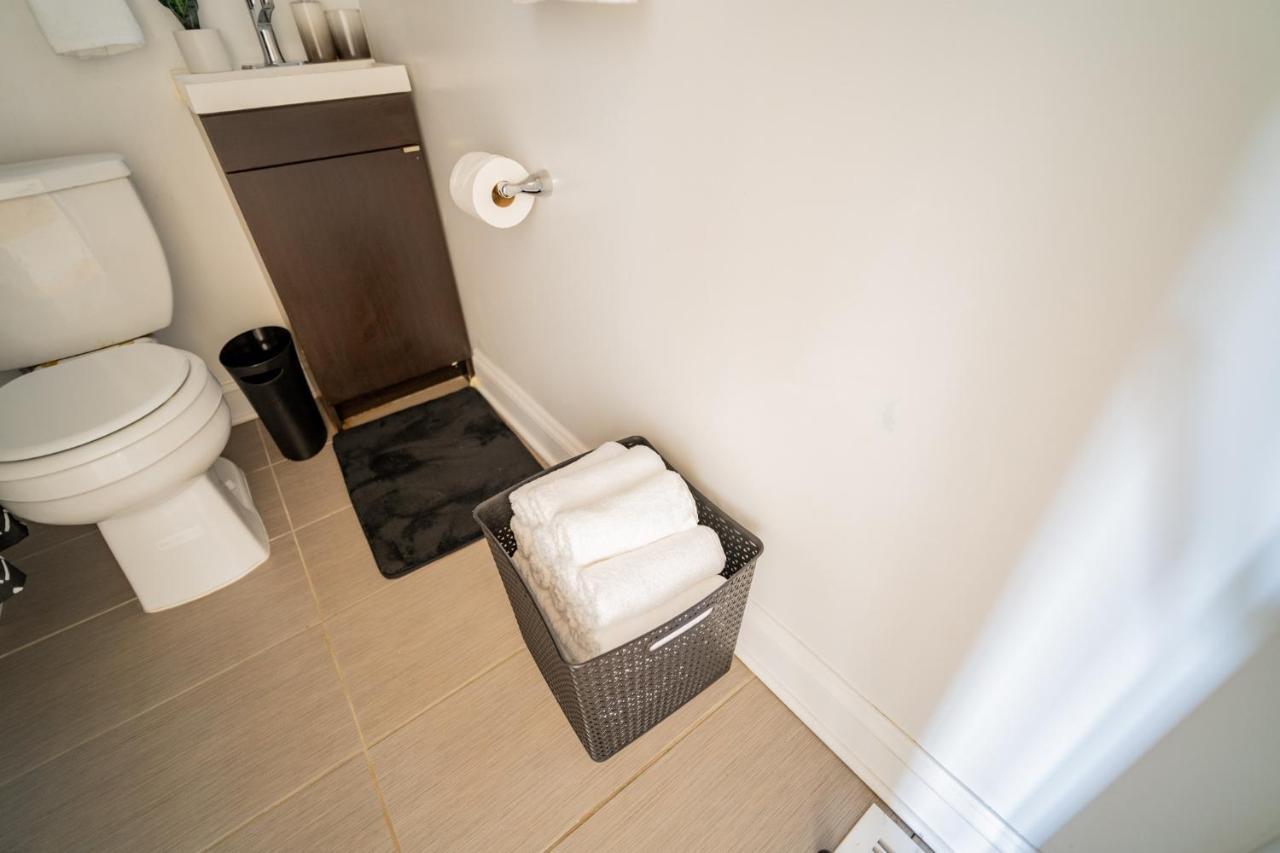 3-Bedroom Gem Apt With In-Unit Laundry - Lawndale 1 & 2 Rep ชิคาโก ภายนอก รูปภาพ